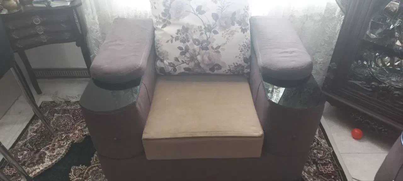 مبل ۷ نفره|مبلمان خانگی و میز عسلی|پردیس, فاز ۴|دیوار