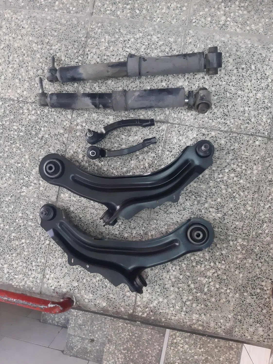 طبق کامل چپ و راست سیبک فرمان چپ و راست مگان|قطعات یدکی و لوازم جانبی|محمدشهر, محمدشهر|دیوار