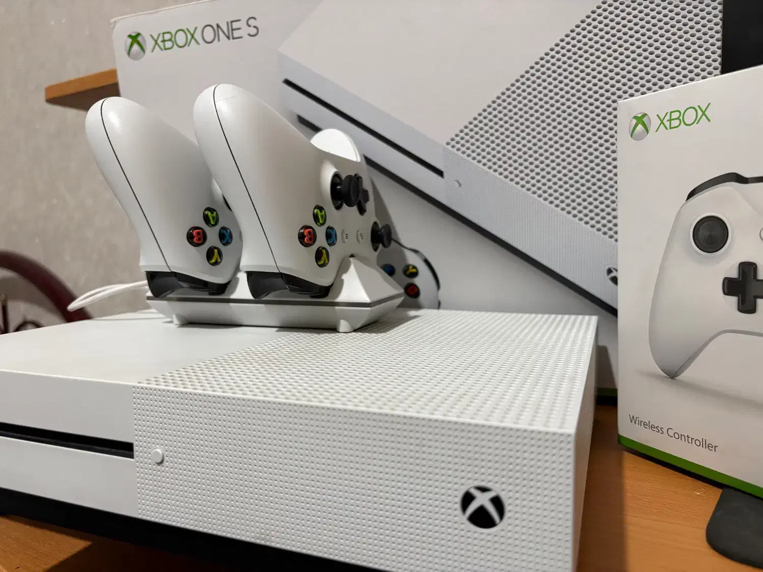 ایکس باکس xbox one s یک ترا دیسک خور|کنسول، بازی ویدئویی و آنلاین|اصفهان, دشتستان|دیوار