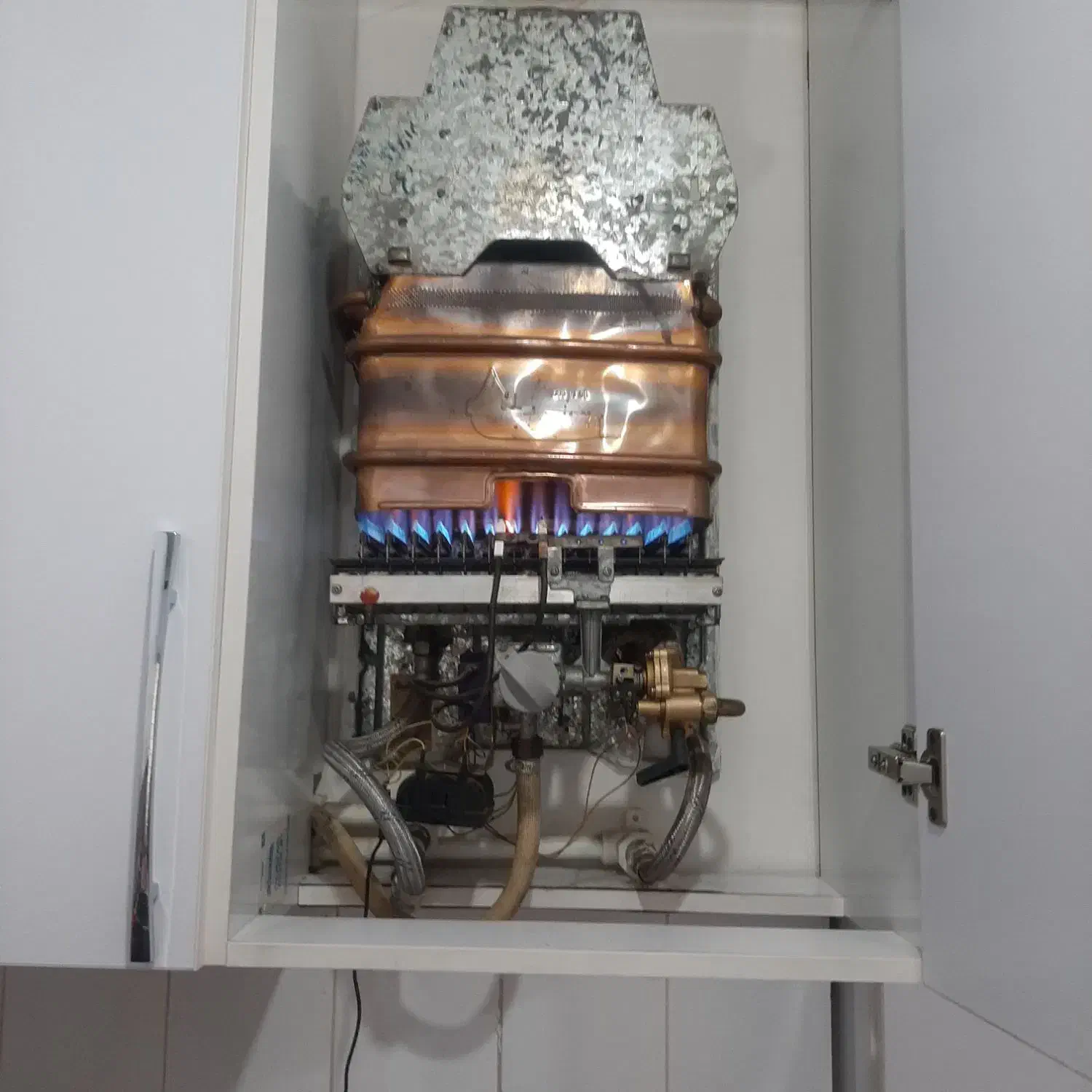 تعمیرات پکیج آبگرمکن بخاری لباسشویی فوری ارزان|خدمات پیشه و مهارت|فردیس, قریشی|دیوار