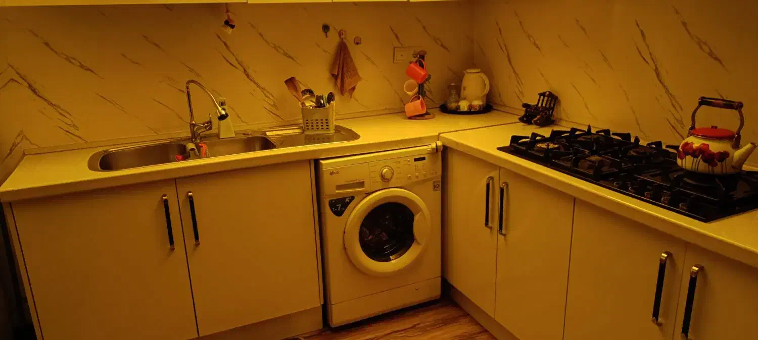 اپارتمان رفاهی واحد مبله سوییت و منزل|اجارهٔ کوتاه‌مدت آپارتمان و سوئیت|بندرعباس, |دیوار