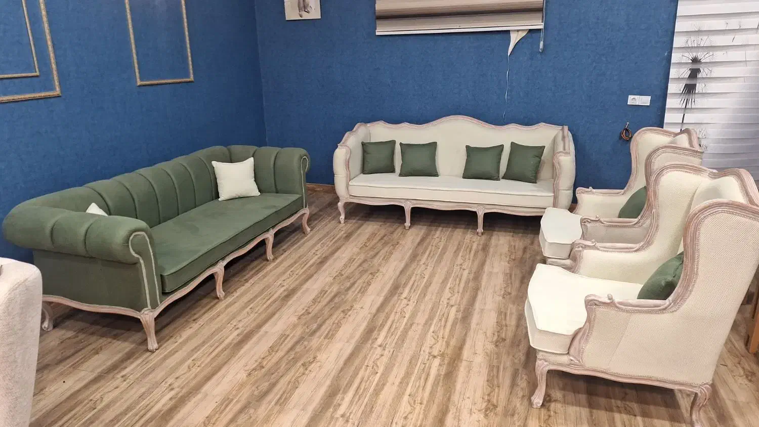 کوئین فرانسوی|مبلمان خانگی و میز عسلی|رشت, پاستوریزه|دیوار