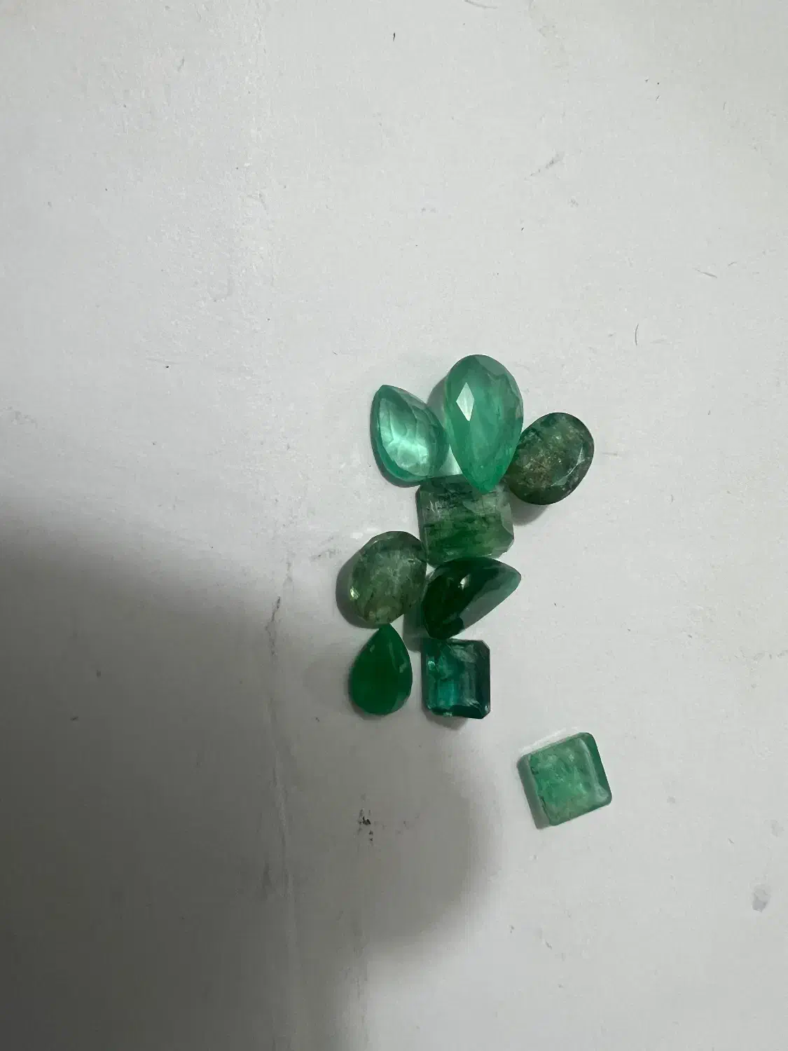 زمرد اصل|جواهرات|تهران, نیروی هوایی (پیروزی)|دیوار