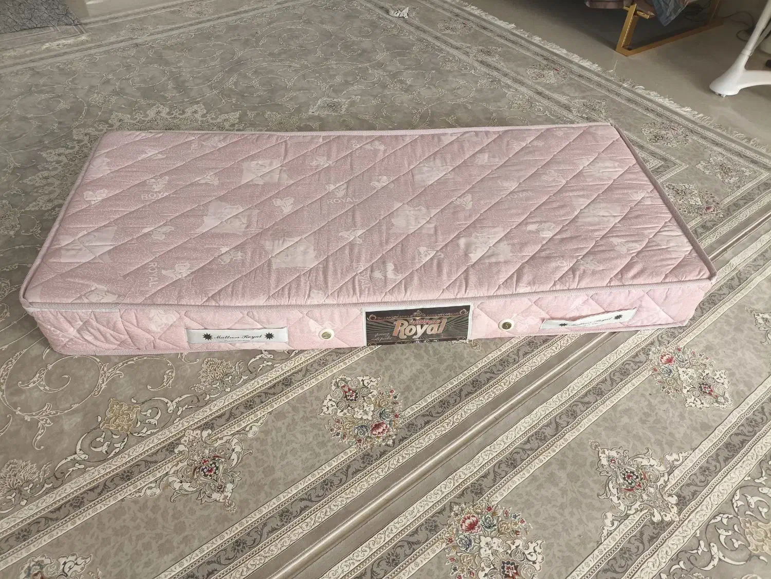 تشک تک‌نفره رویال اصل80*180، در حد نو، زیر قیمت|تشک تختخواب|شهریار, شهرک وائین|دیوار