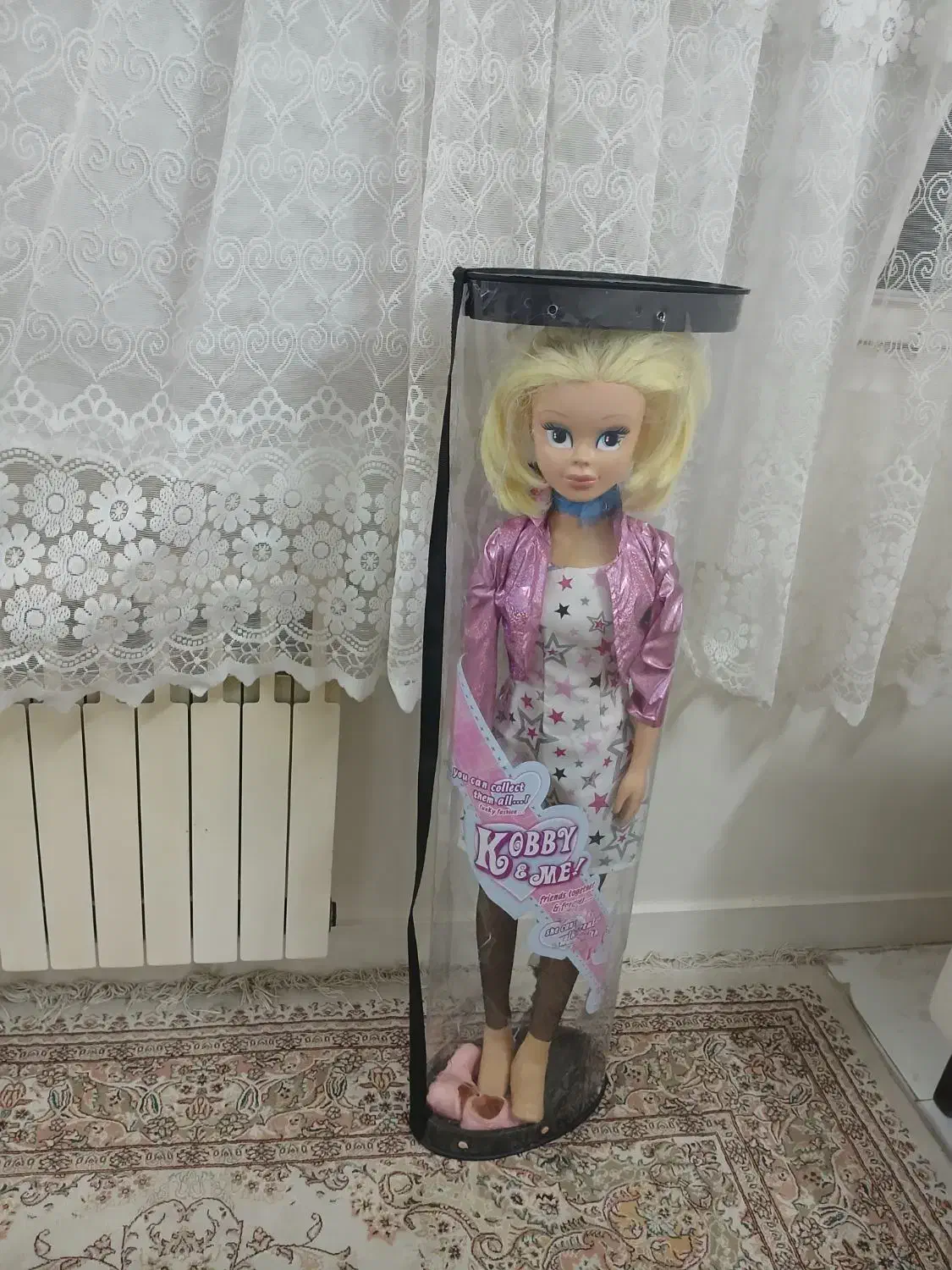 عروسک|اسباب‌بازی بچه|فردیس, فردیس|دیوار