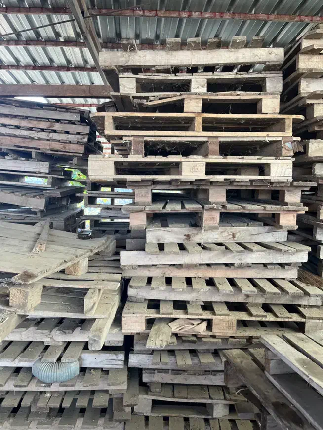 پالت چوبی دست دوم فروشی|عمده‌فروشی|محمودآباد, |دیوار