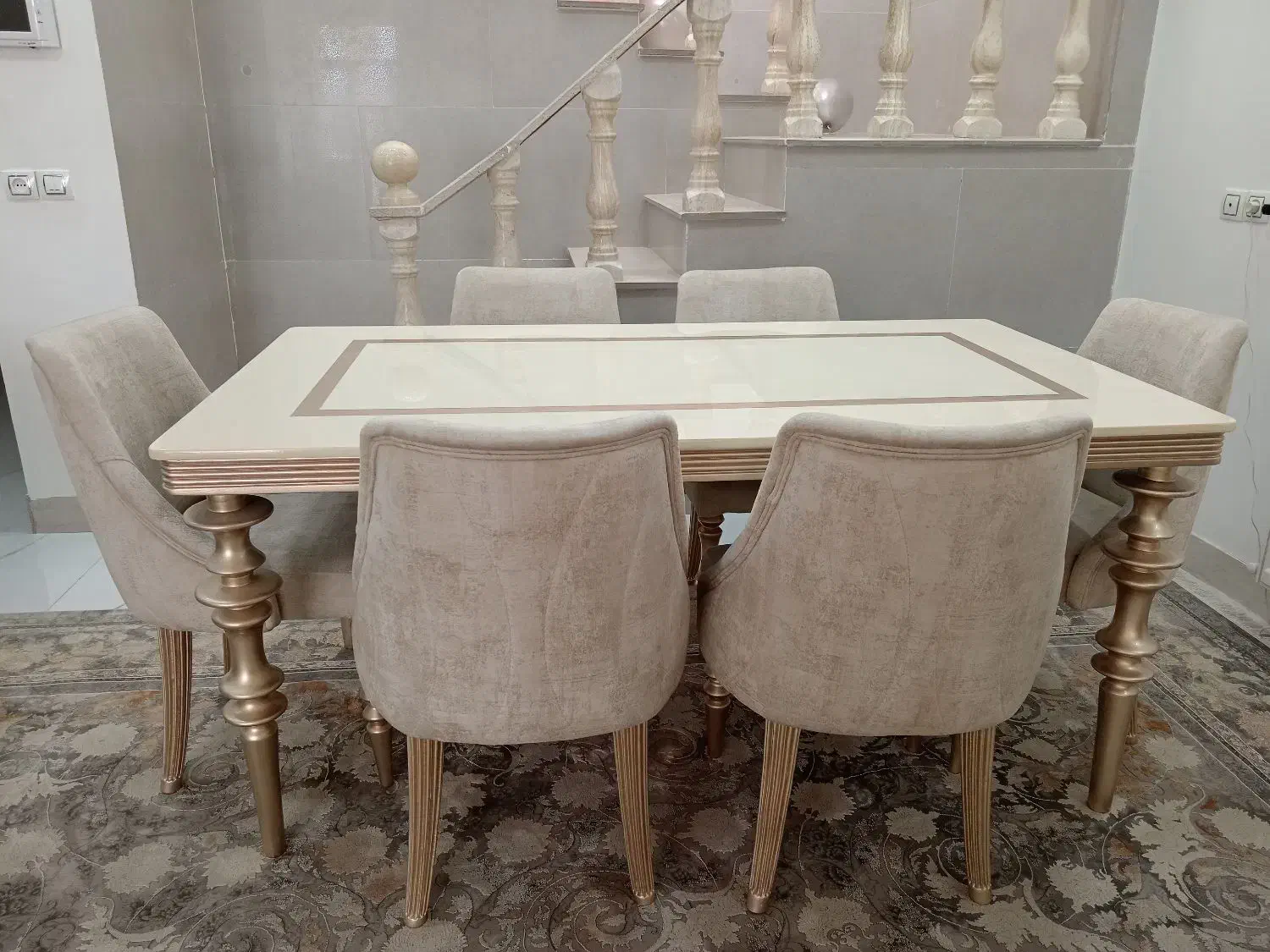 میز ناهار خوری ۶ نفره مدل ویچنزا|میز و صندلی غذاخوری|گناباد, |دیوار