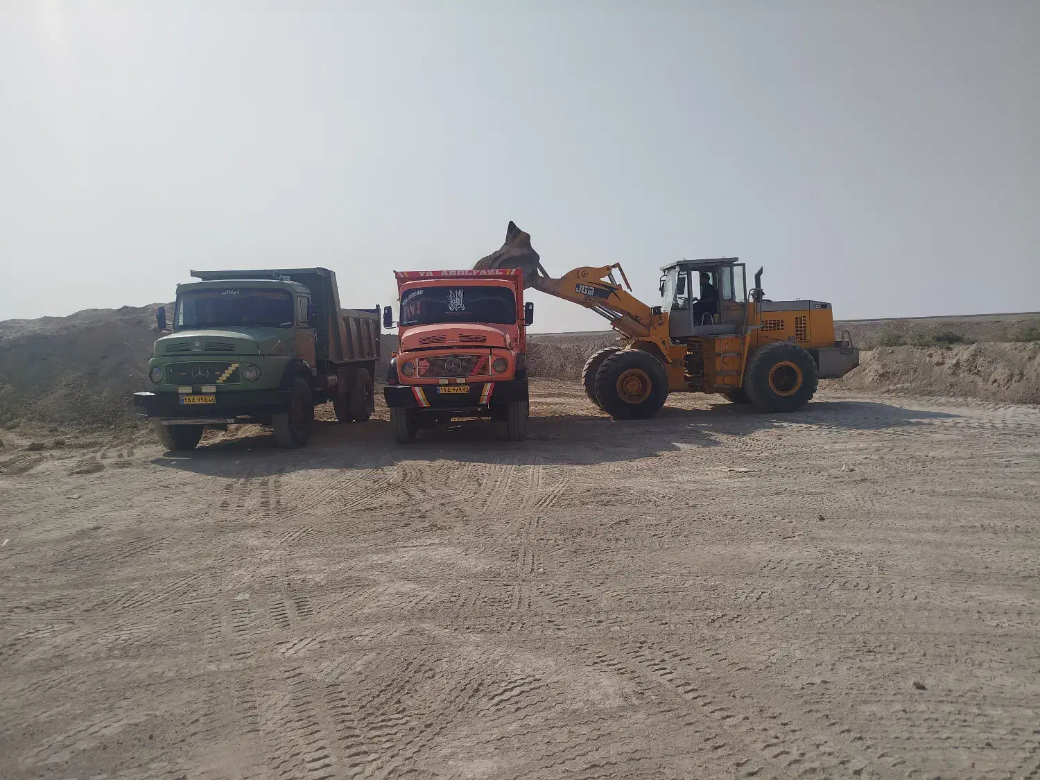 خدمات لودر و کمپرسی|خدمات حمل و نقل|زابل, |دیوار