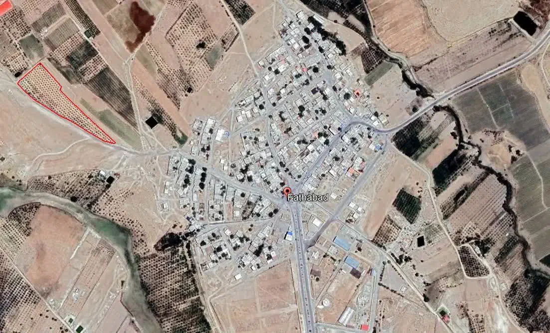 باغ یک هکتاری سمیرم مناسب گلخانه|فروش دفتر صنعتی، کشاورزی، تجاری|اصفهان, جی شیر|دیوار