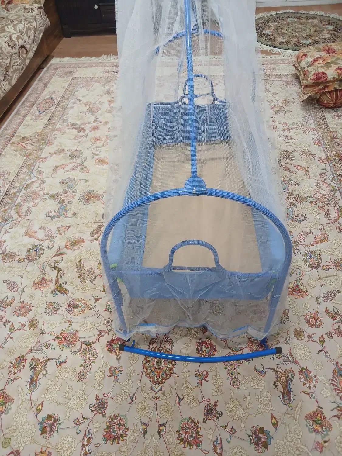 گهواره کودک|تخت و صندلی بچه|مشگین شهر, |دیوار