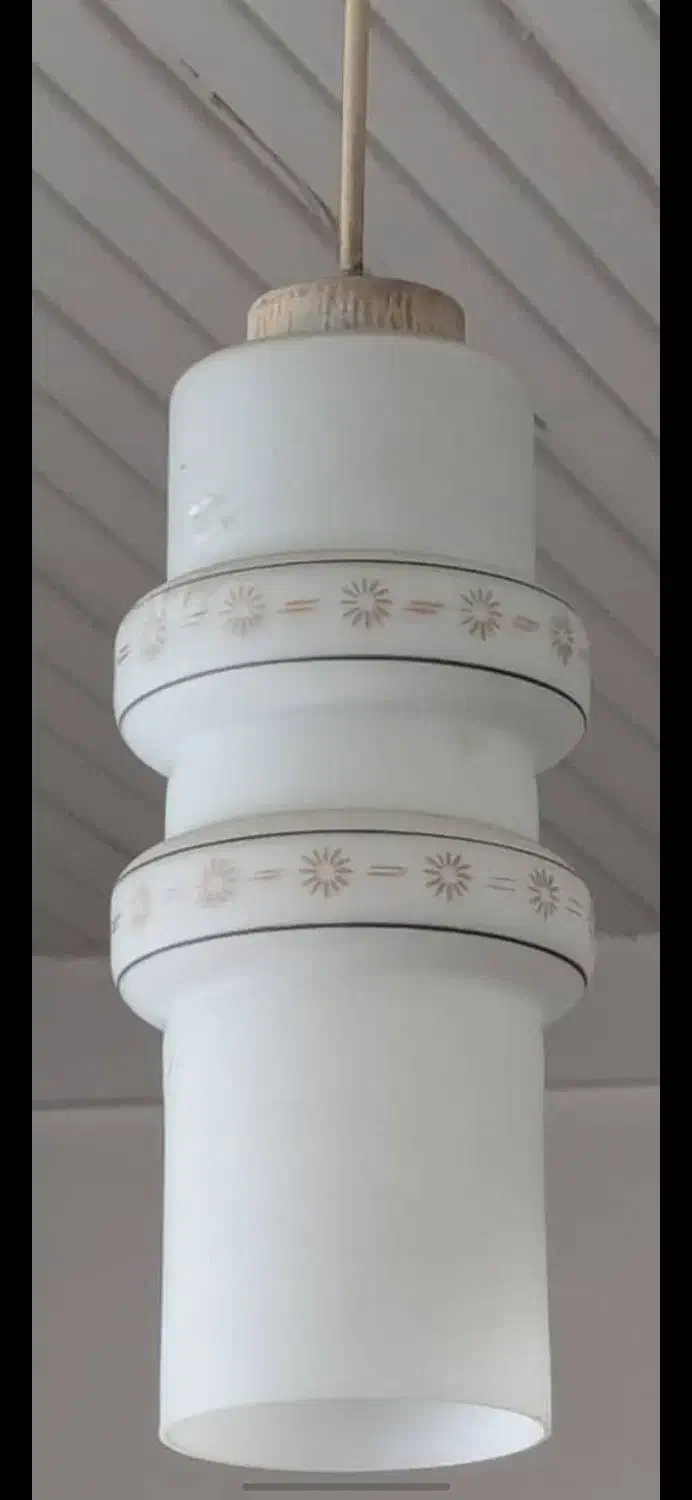 لوستر تک شاخه قدیمی|کلکسیون اشیاء عتیقه|رشت, استادسرا|دیوار