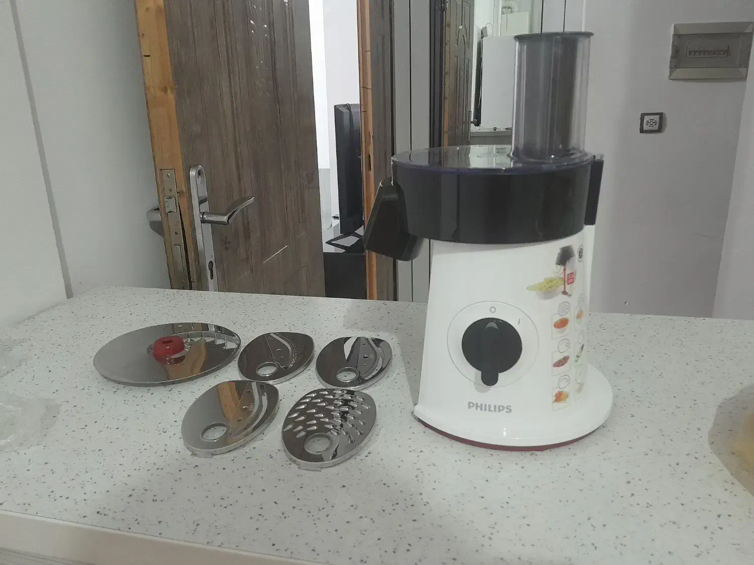 سالاد ساز (رنده برقی) کاملا سالم و ضمانتی|خردکن، آسیاب، غذاساز|بوکان, |دیوار