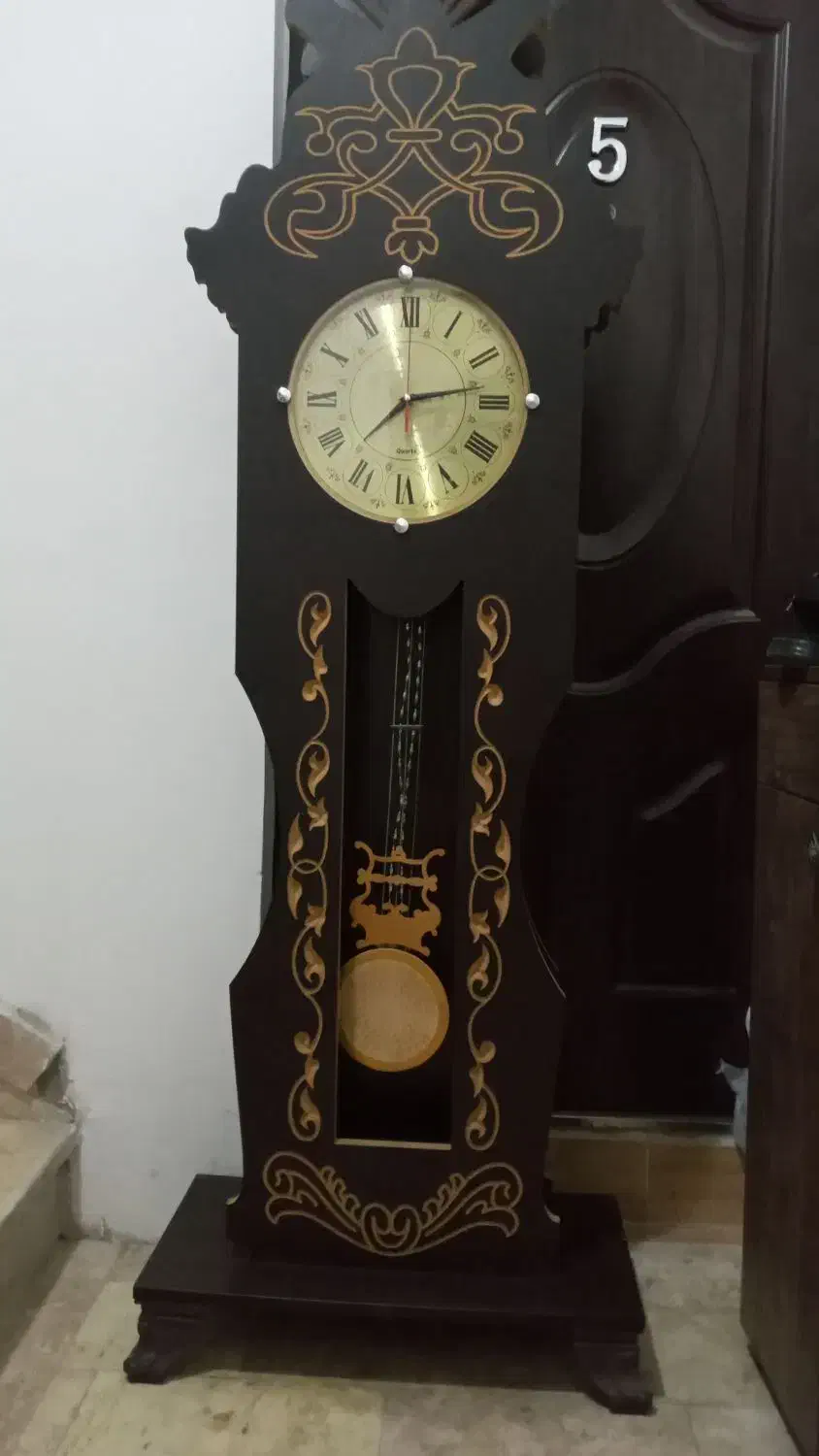 ساعت ایستاده چوبی کار شده|ساعت دیواری و تزئینی|تنکابن, |دیوار