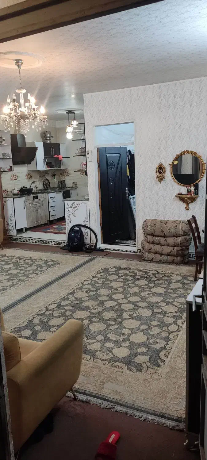 خونه ویلایی زیر قیمت کارشناس|فروش خانه و ویلا|قم, سراجه|دیوار