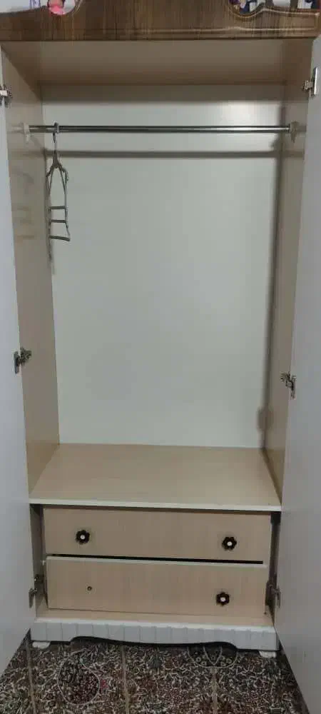 کمد کودک|تخت و صندلی بچه|یزد, |دیوار