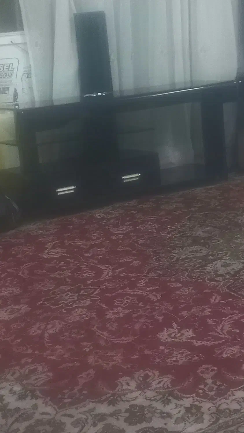 میز ال سی دی سالم تمیز درحد|میز تلویزیون|مشهد, کارمندان دوم|دیوار