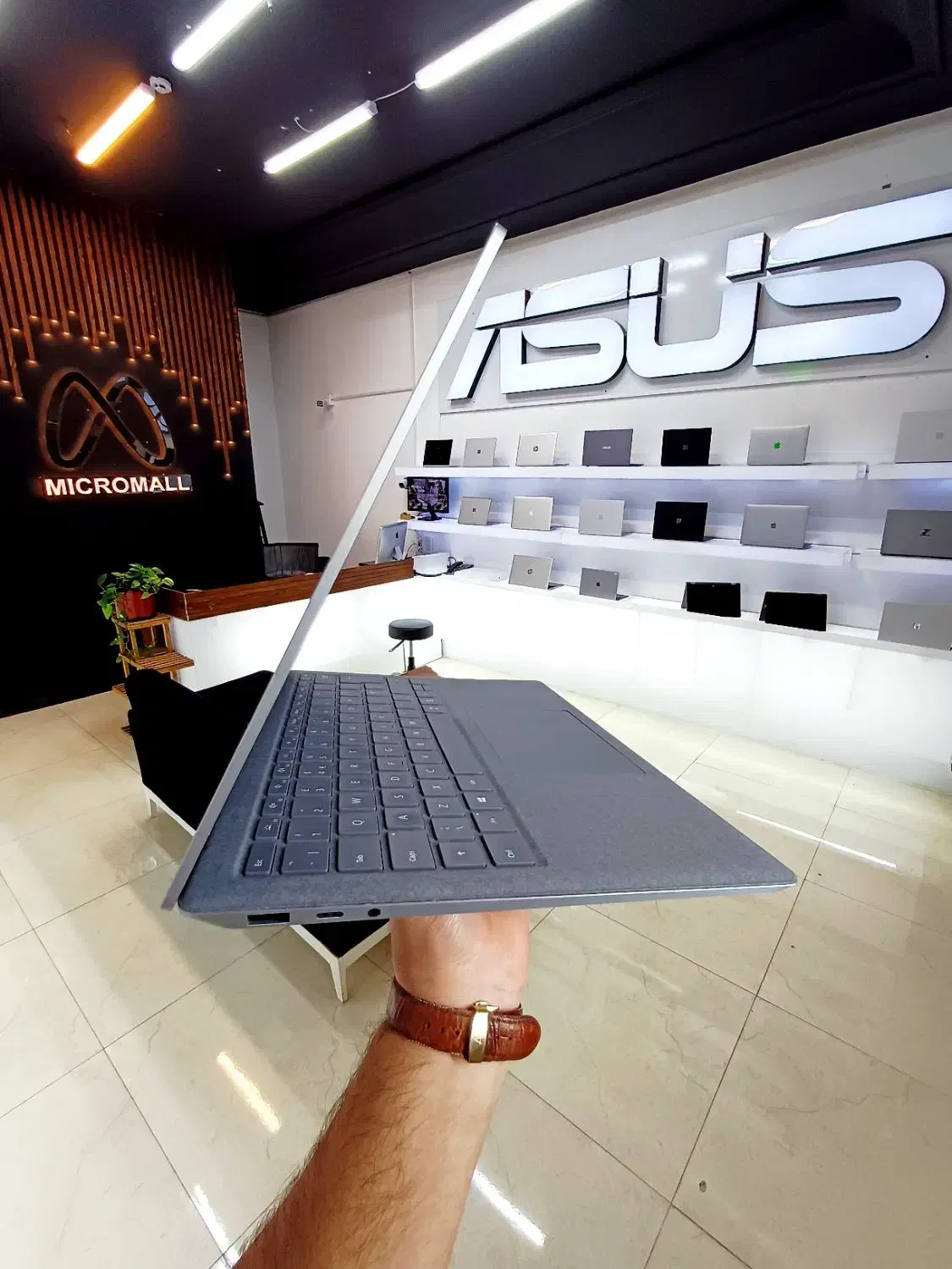 لپتاپ مایکروسافت سرفیس بسیار سبک دانشجویی|رایانه همراه|نیشابور, دارایی|دیوار