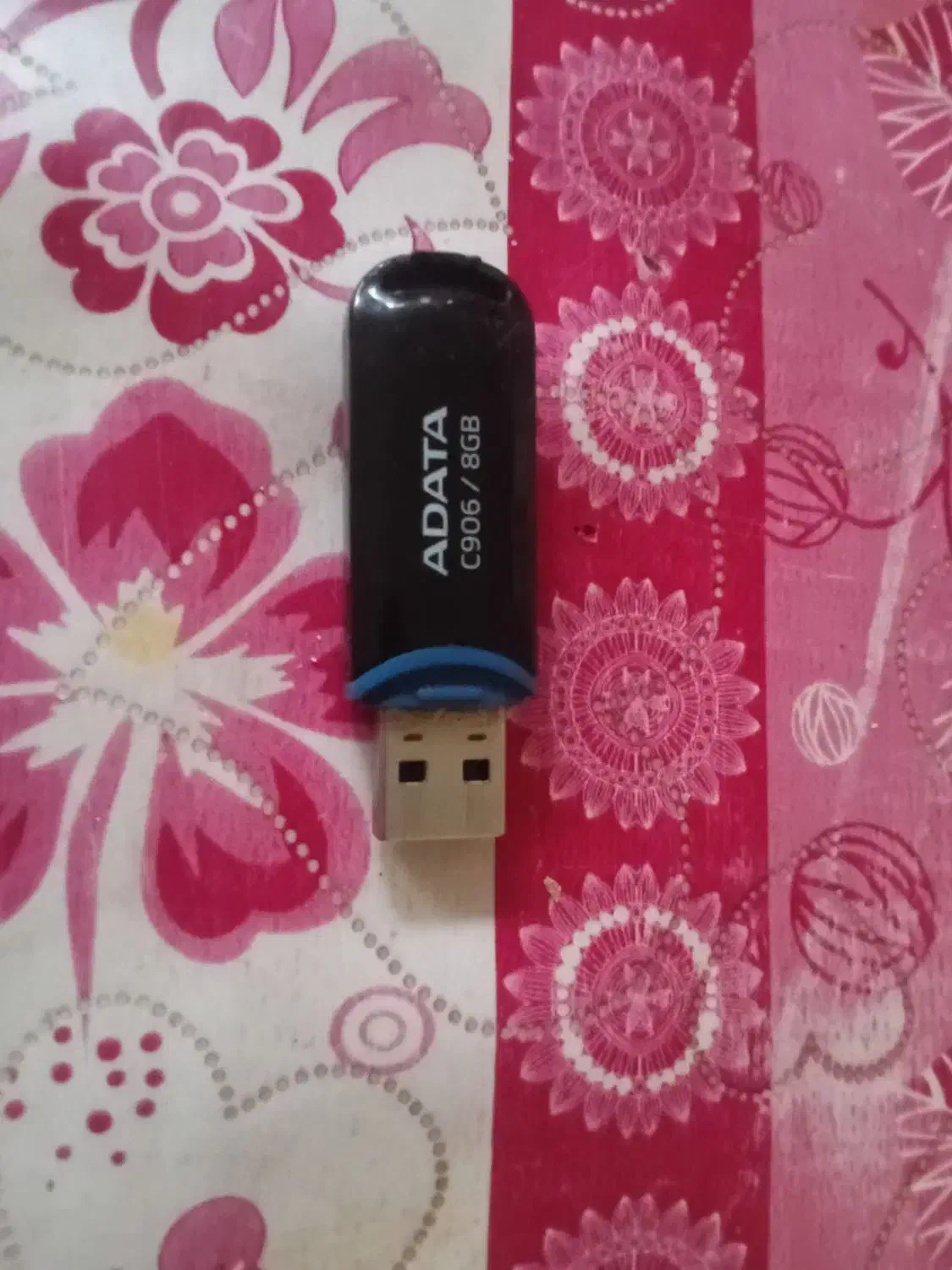 فلاش ۸گیگ|قطعات و لوازم جانبی رایانه|یزد, |دیوار