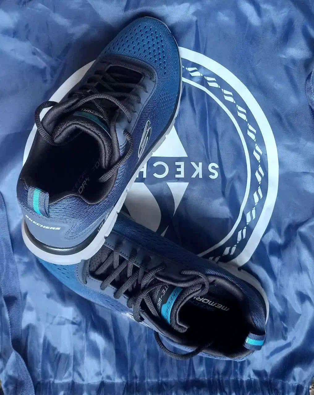 فروش کتانی اسکیچرز اصل|کیف، کفش، کمربند|آستانه اشرفیه, |دیوار