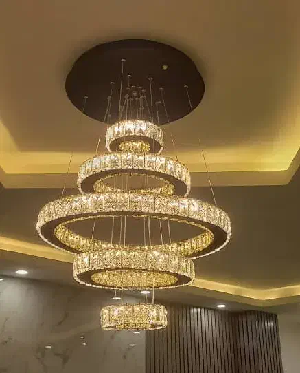 لوستر ۰۰۰۷|لوستر و چراغ آویز|رشت, معلم|دیوار