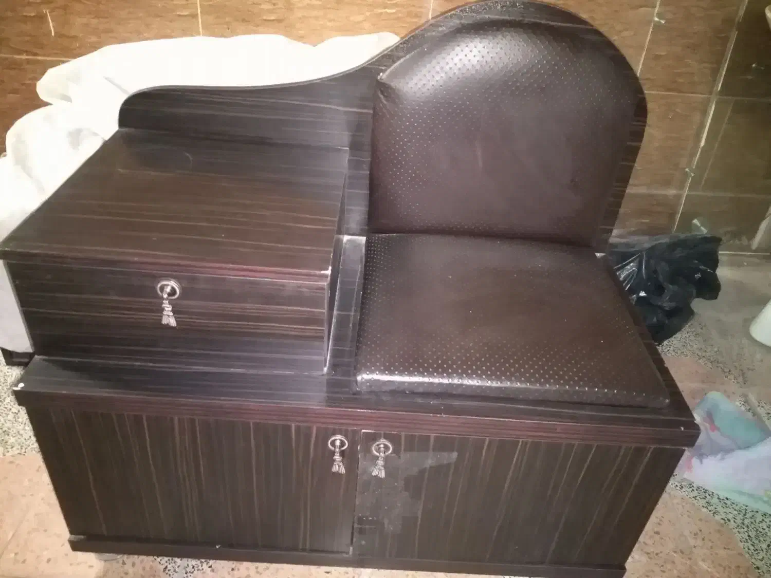 میز تلفن|مبلمان خانگی و میز عسلی|اصفهان, عطار نیشابوری|دیوار