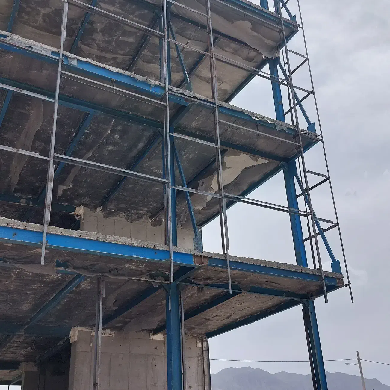 نبشی کشی. نصب والپست.سقف رابیتس.غیره|خدمات پیشه و مهارت|بیرجند, |دیوار