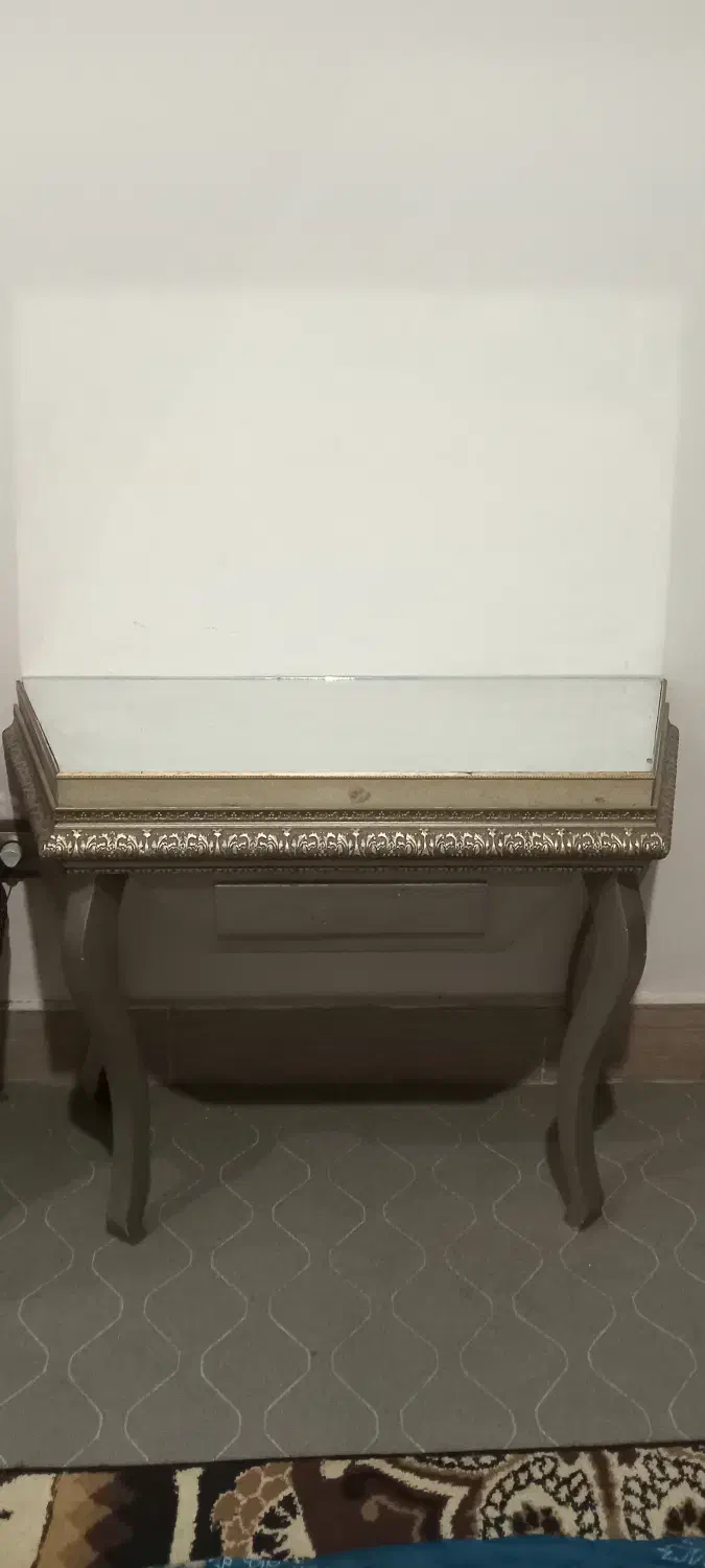 میز اینه|بوفه، ویترین، کنسول|نیشابور, دارایی|دیوار