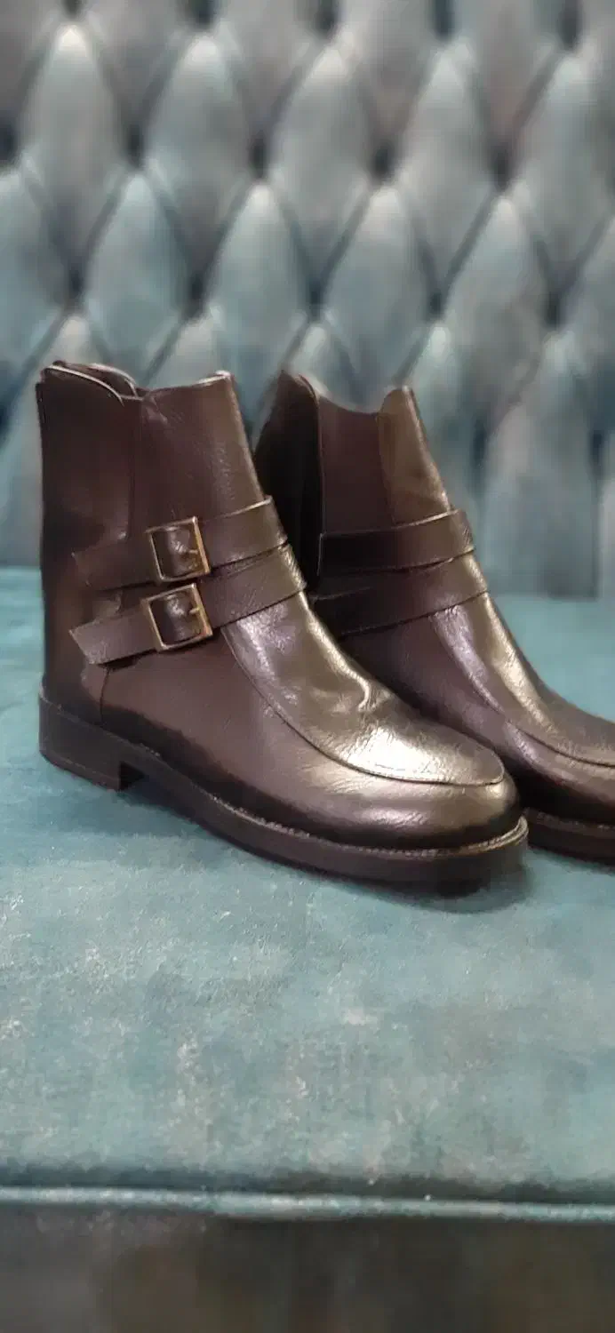 نیم بوت نوی نوو|کیف، کفش، کمربند|اصفهان, خانه اصفهان|دیوار