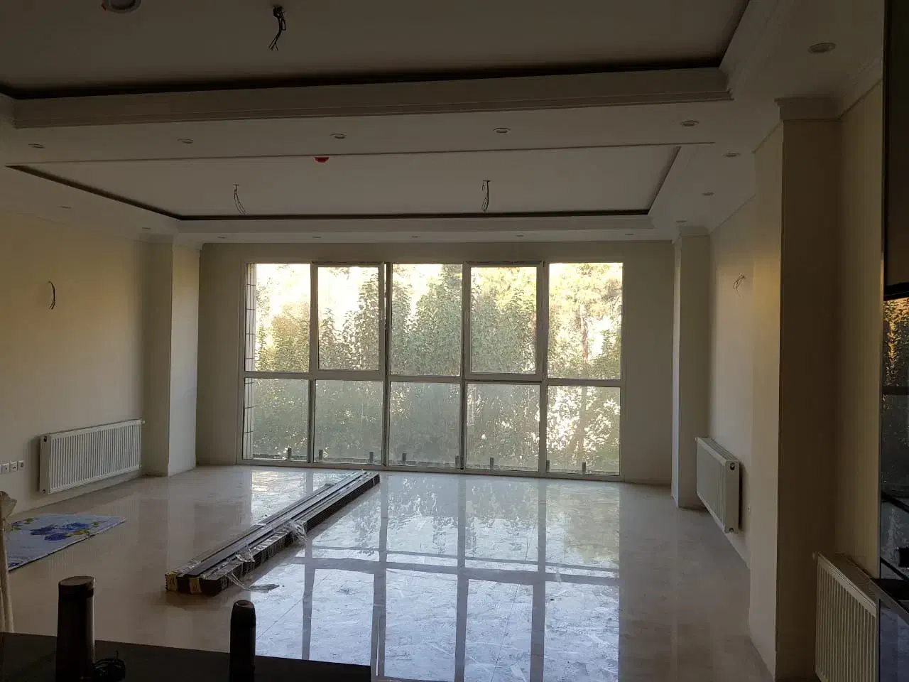 ۱۷۵ متر نوساز ۲ پارکینگه روبروی پارک شفق