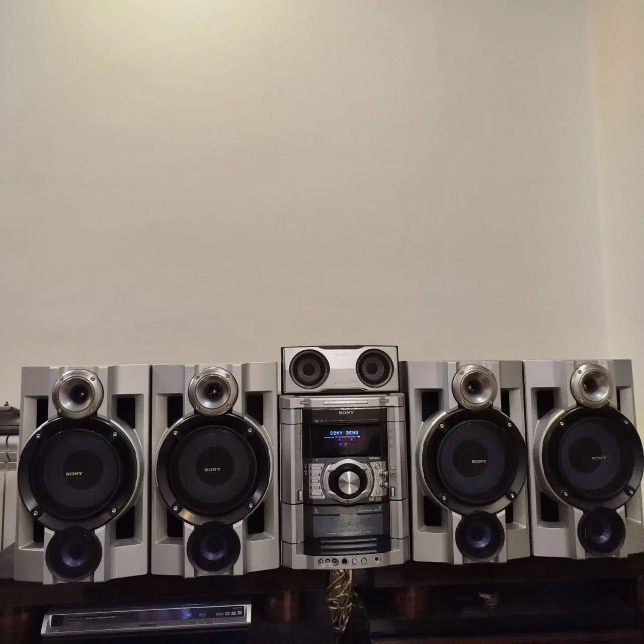 غول سونی gn100 تمیز کاملا سالم|سیستم صوتی خانگی|تهران, گرگان|دیوار