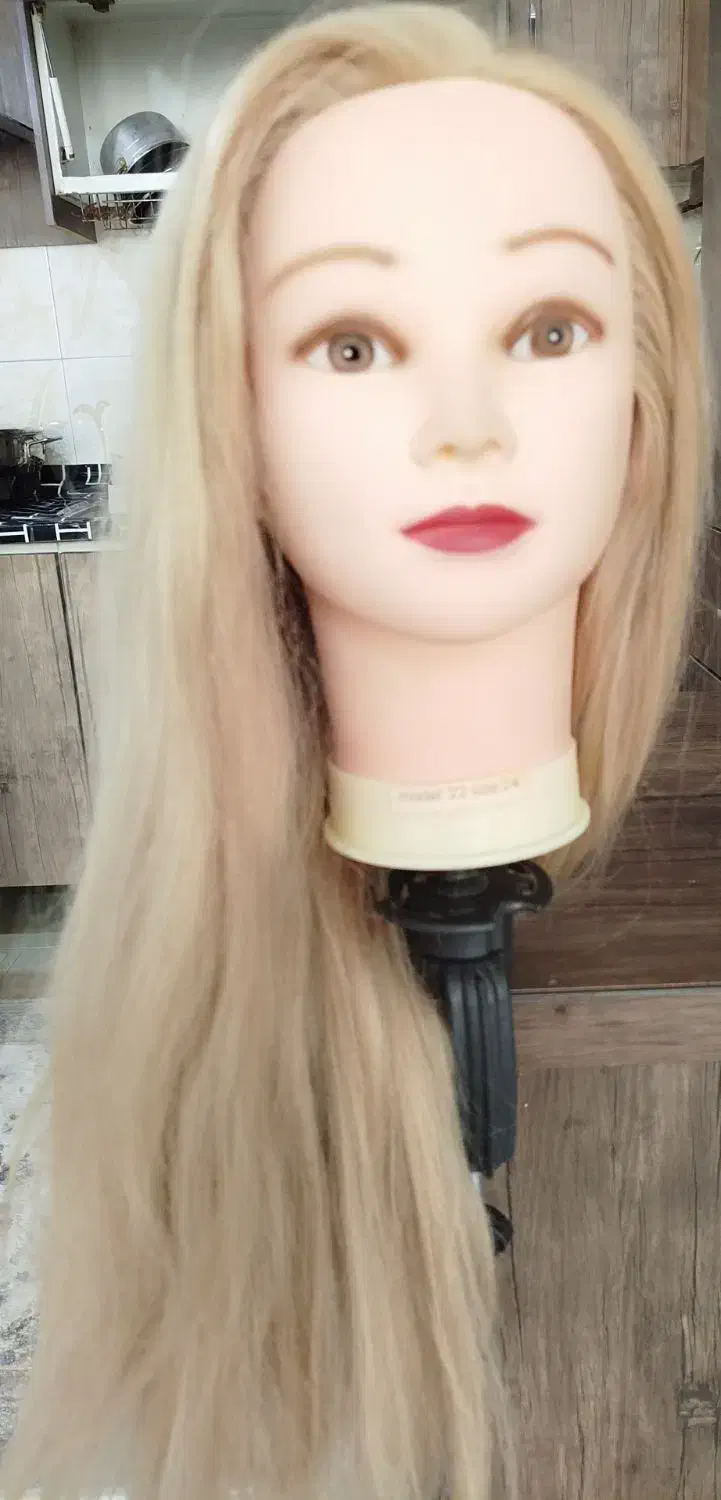 کله مانکن|آرایشگاه و سالن‌های زیبایی|آشخانه, |دیوار