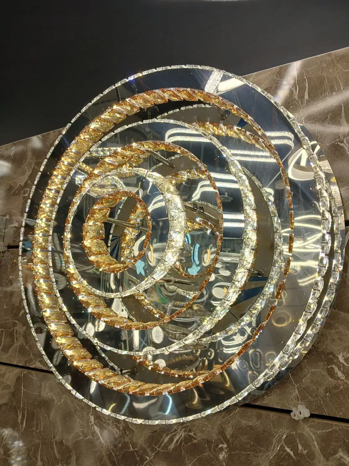 لوستر کریستالی|لوستر و چراغ آویز|تهران, اتابک|دیوار