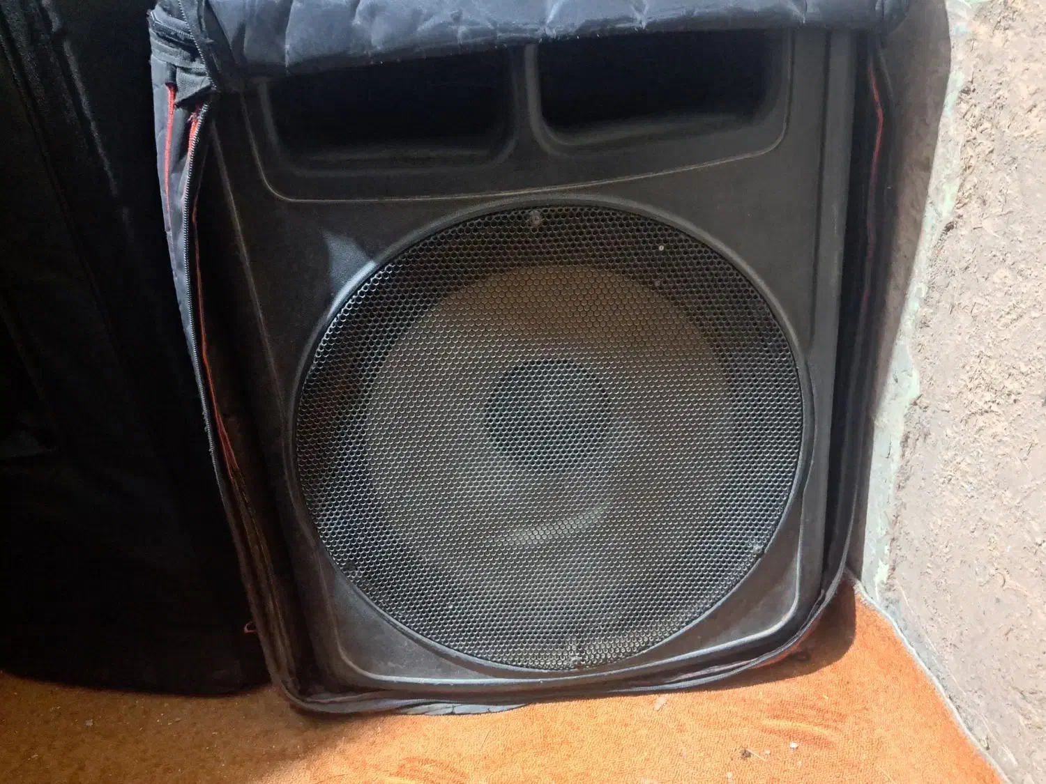 ساب سالم سالم به شرط|صوتی و تصویری|آبپخش, |دیوار