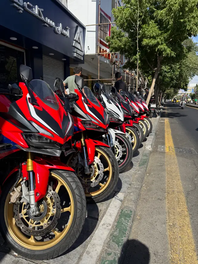 هوندا cbr250|موتورسیکلت|تهران, هلال احمر|دیوار