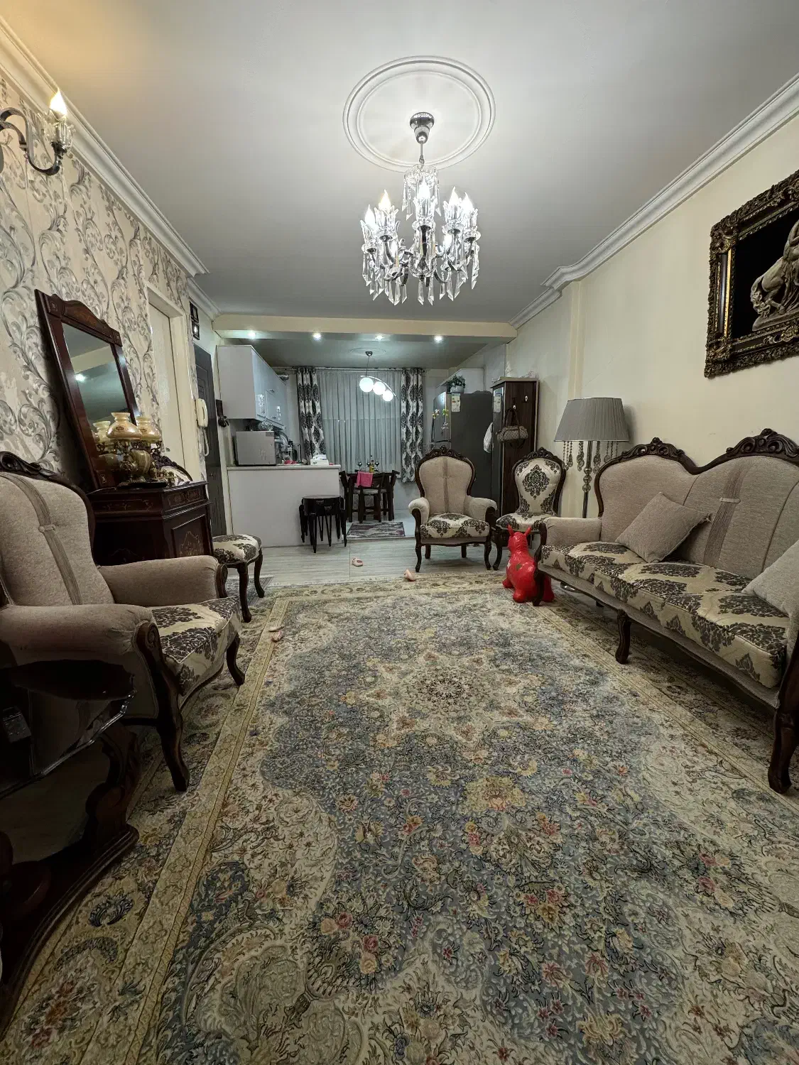 رهن و اجاره ۶۴ متر پارکینگ دار