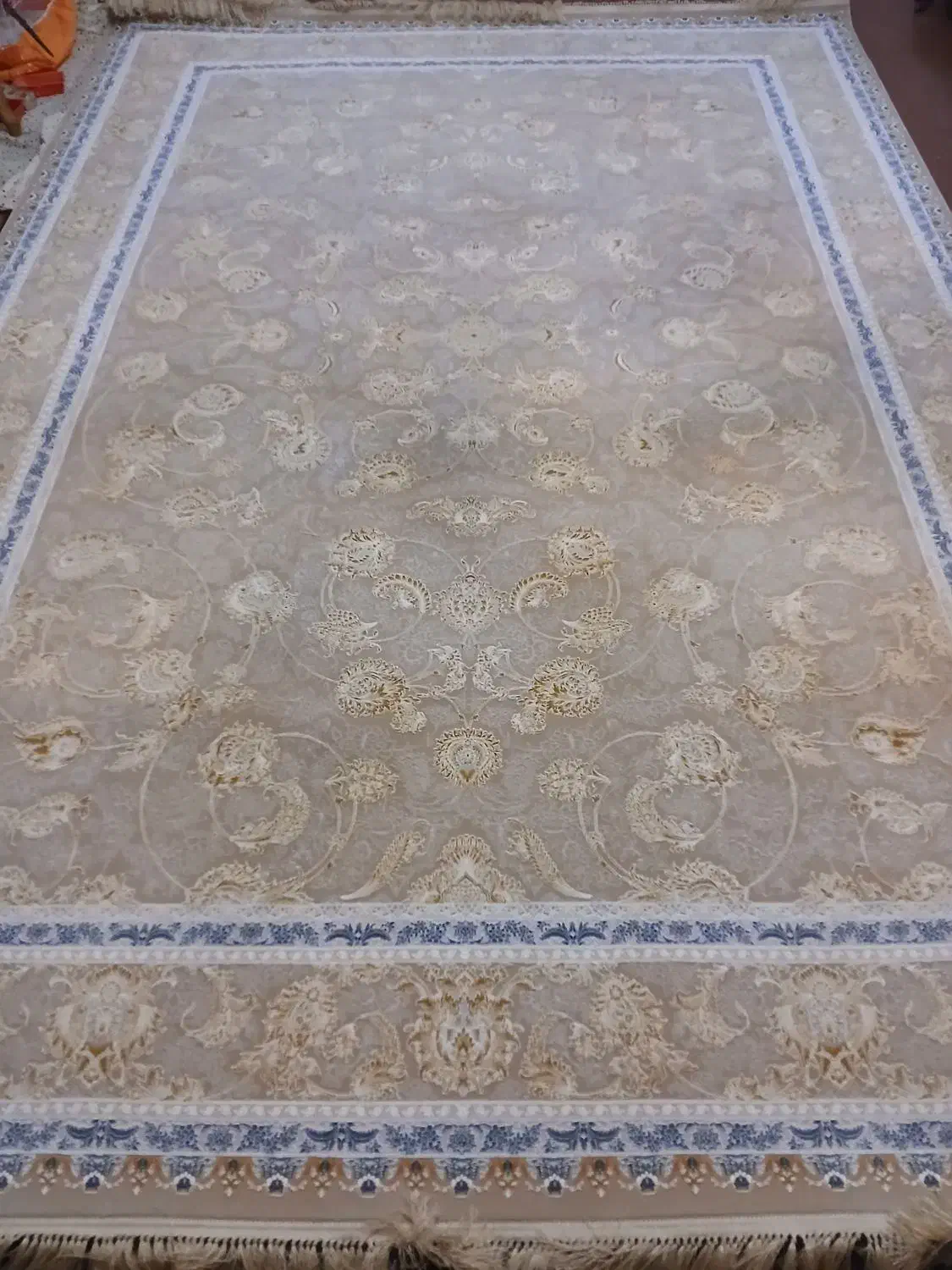 فروش فرش آریایی نو  با نازلترین قیمت|فرش|اصفهان, گلستان|دیوار