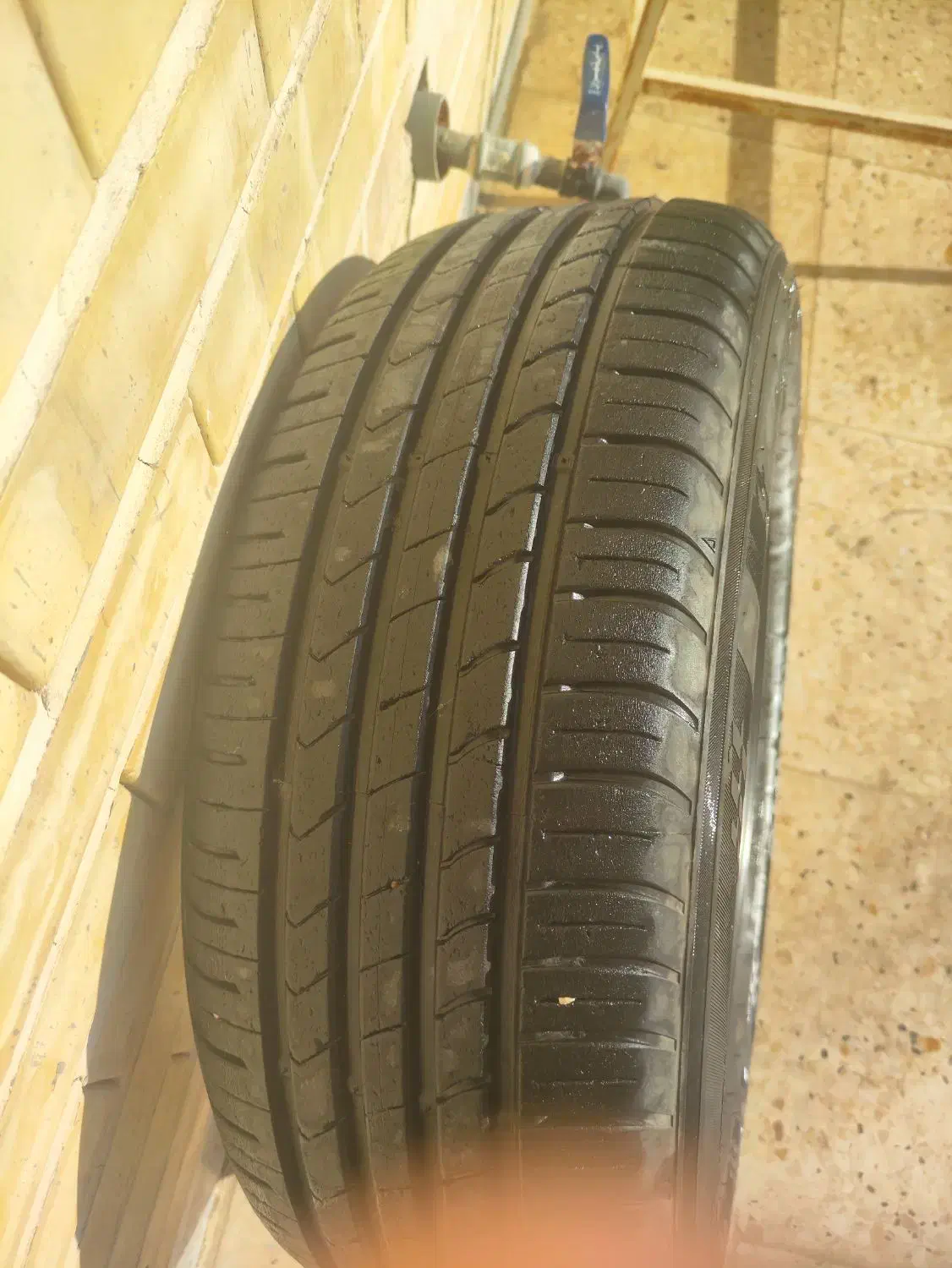 چهار حلقه لاستیک KUMHO سایلنت رینگ 15 سایز 205|قطعات یدکی و لوازم جانبی|بندر امام خمینی, |دیوار