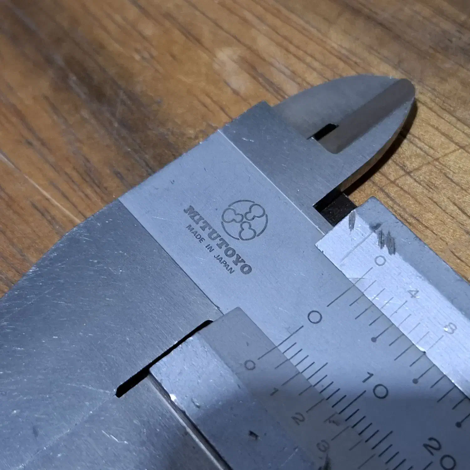 کولیس ورنیه میتوتویو اصل ژاپن ۳۰ سانت|ابزارآلات|تهران, استخر|دیوار