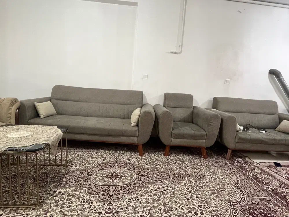 مبل راحتی|مبلمان خانگی و میز عسلی|تهران, کیانشهر|دیوار