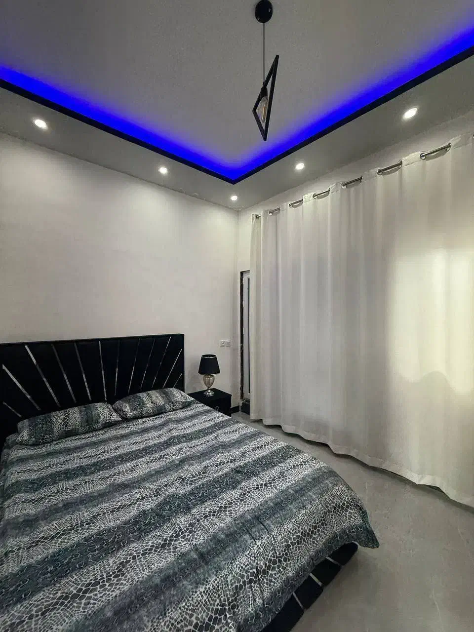 ویلا مدرن مبله/کلید نخورده ویو جنگلی شهرکی|فروش خانه و ویلا|امامزاده عبدالله, |دیوار