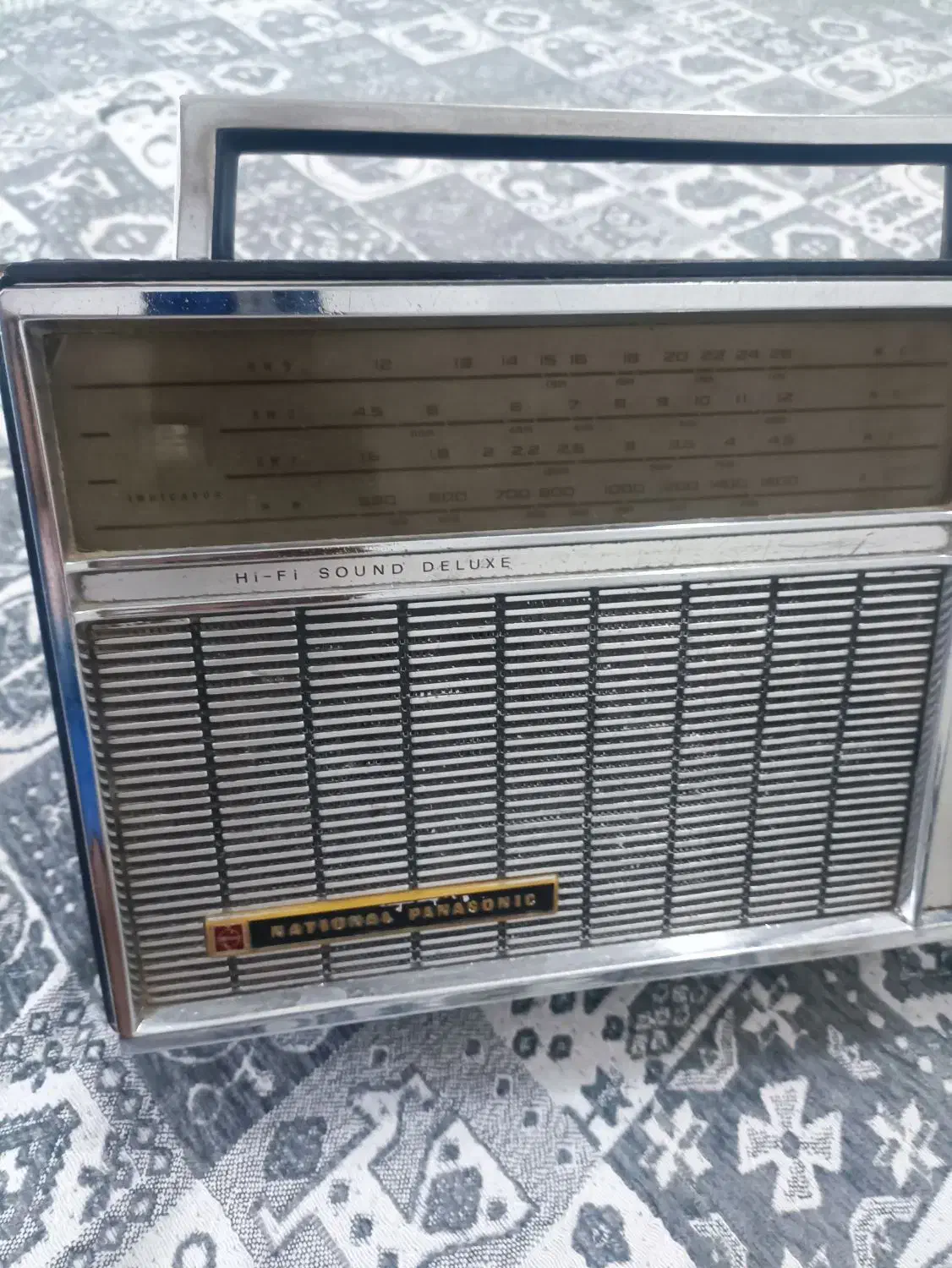 رادیو قدیمی خیلی سنگین|کلکسیون اشیاء عتیقه|رباط‌کریم, نصیرشهر|دیوار