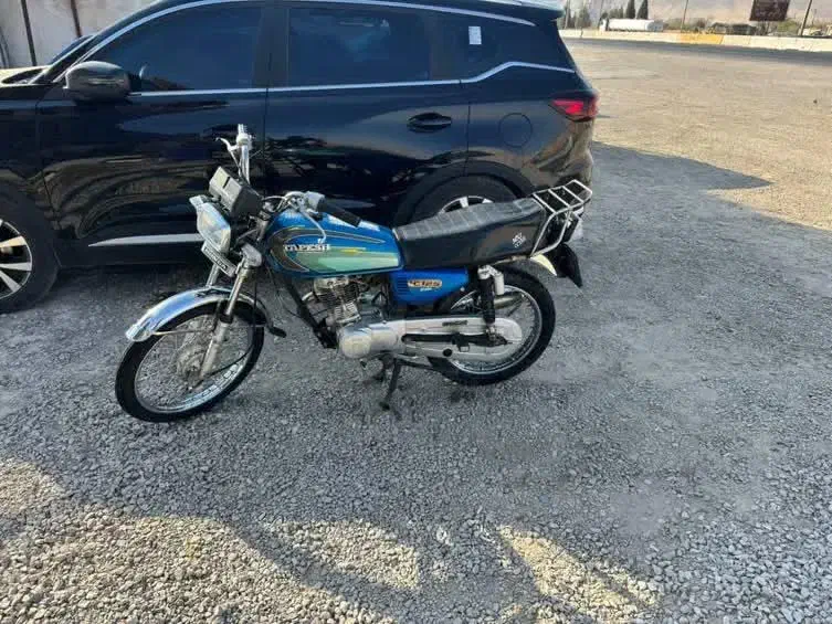 موتورسیکلت ۱۲۵ مزائده مل 92|موتورسیکلت|کرمانشاه, |دیوار