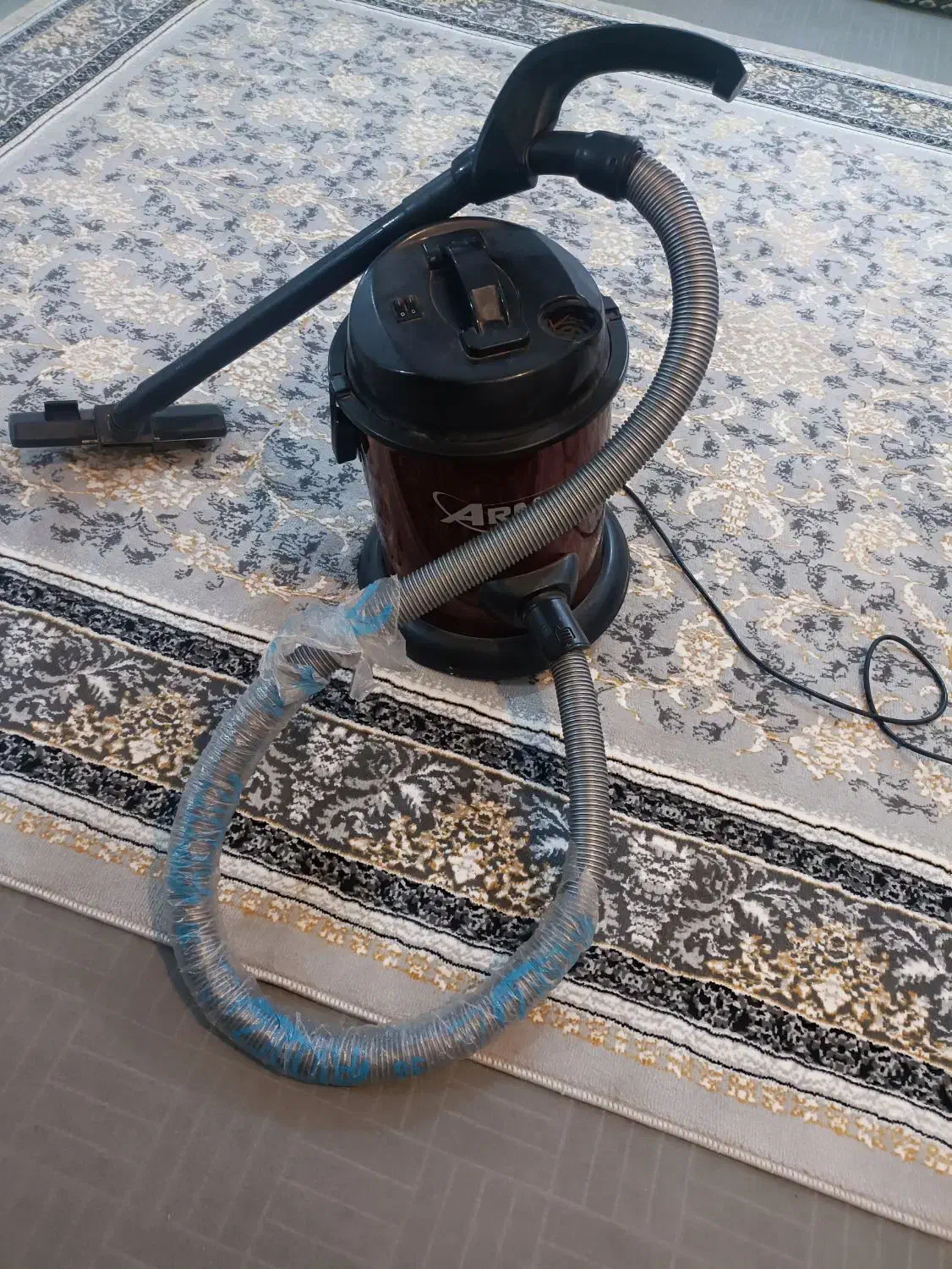 دوعددجارو برقی|جاروبرقی، جارو شارژی، بخارشو|ایذه, |دیوار