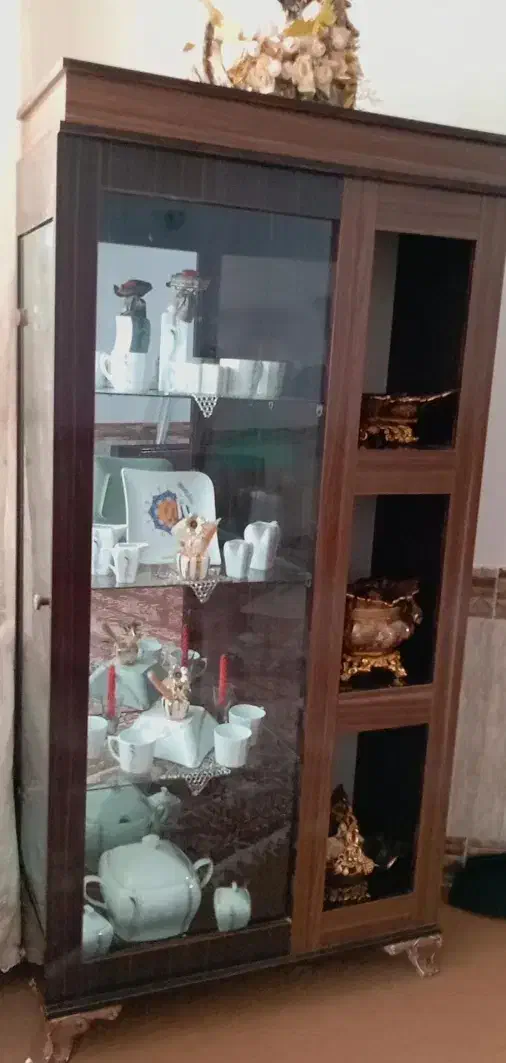 گنجه تمیز|بوفه، ویترین، کنسول|تربت جام, شهید غلام زاده|دیوار