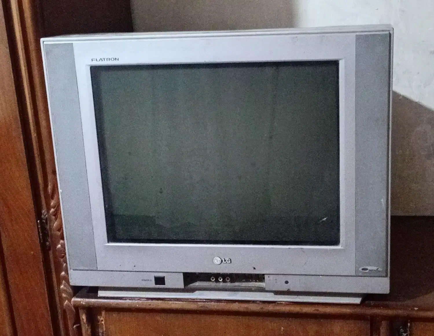 تلویزیون|تلویزیون و پروژکتور|آبادان, |دیوار