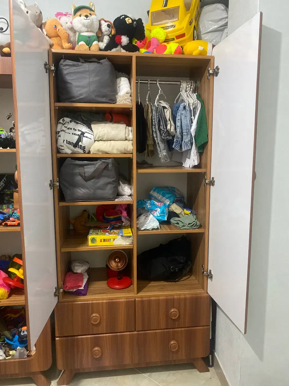 کمد و ویترین کودک|اسباب و اثاث بچه|تهران, شهرک ولیعصر جنوبی|دیوار