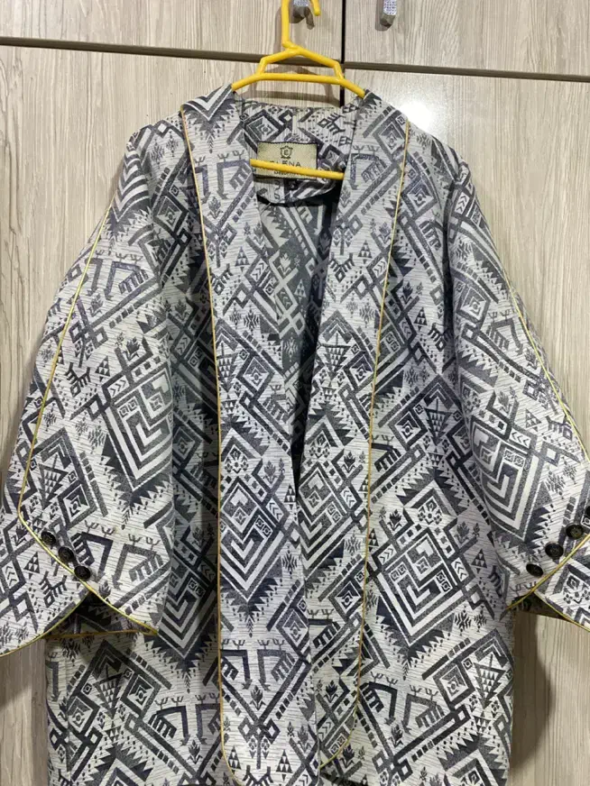 مانتو|لباس|مشهد, گلبرگ شمالی|دیوار