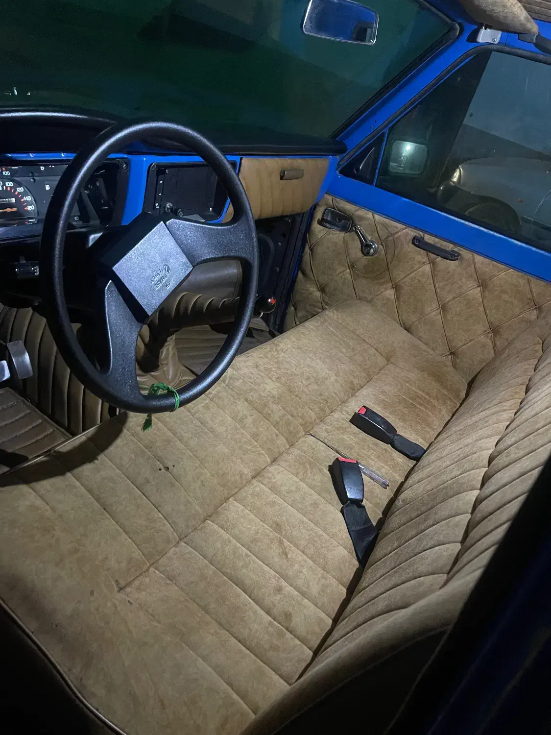 نیسان مدل ۸۳ سالم به شرط|خودرو سواری و وانت|رشت, قاسمیه|دیوار