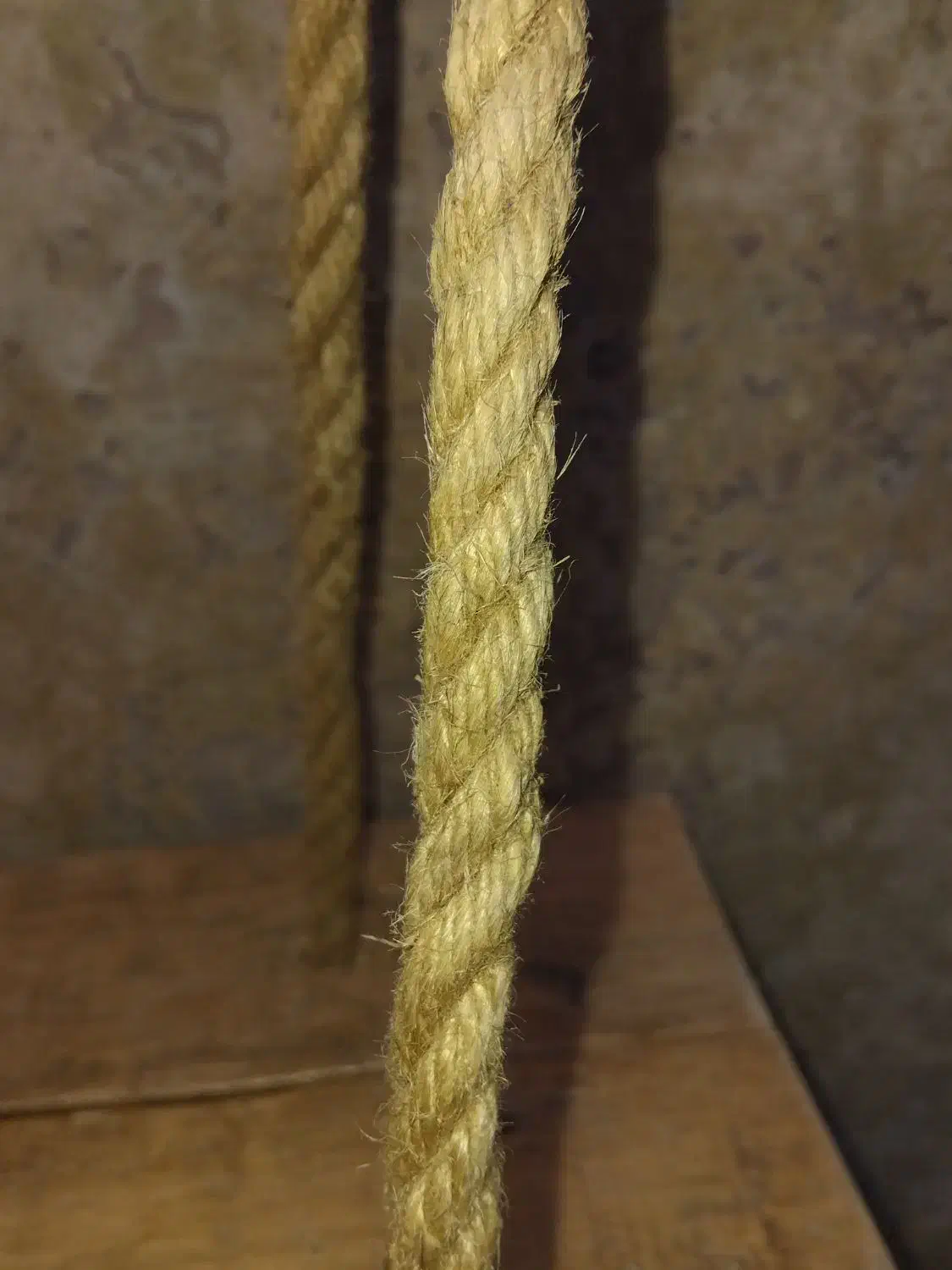 جا گلدونی و جا کتابی دست ساز با چوب روسی|کتابخانه، شلف، قفسههای دیواری|گلبهار, شهر جدید گلبهار|دیوار