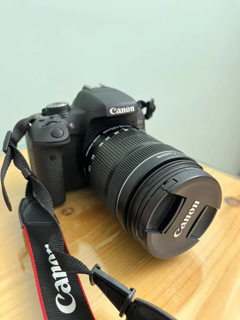 دوربین Canon 750d|دوربین عکاسی و فیلم‌برداری|کاشان, بهشتی|دیوار